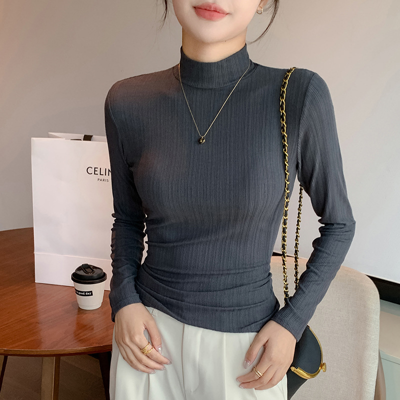 회색